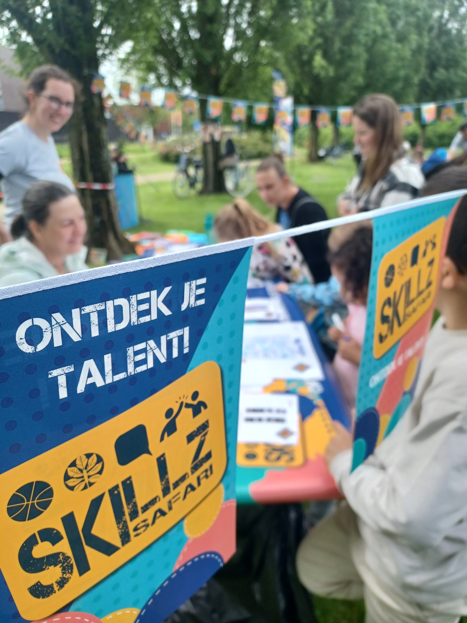 Skillz Safari vlaggenlijn foto